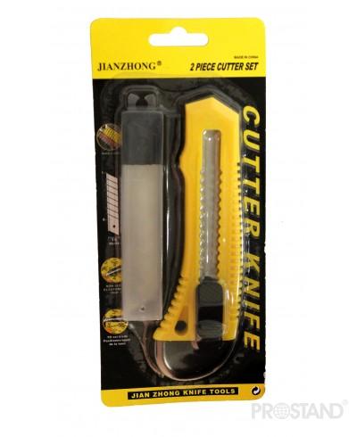 Нож канцелярский 18 мм с запасными лезвиями AD80 1/30/240